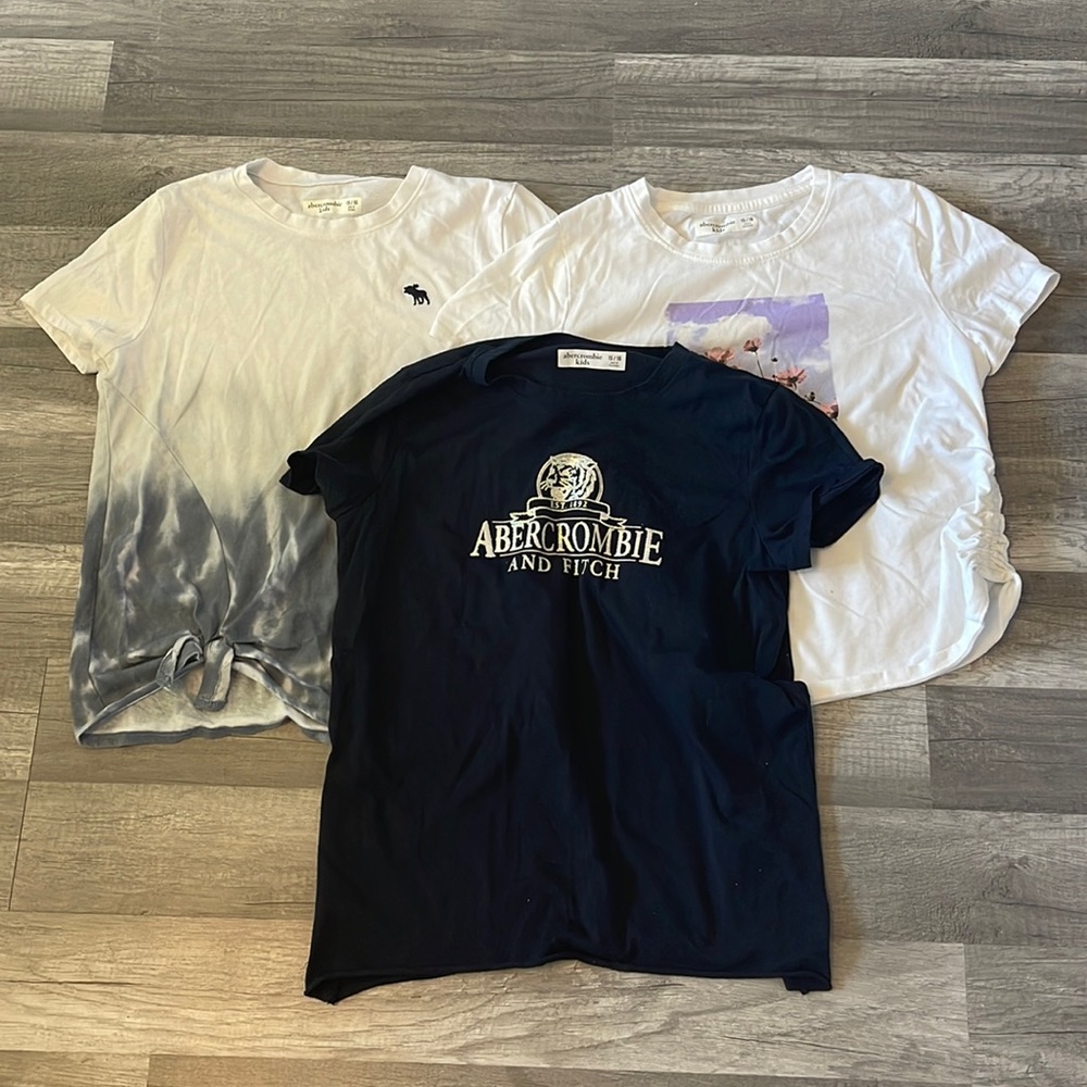 Abercrombie kids 3 shirts